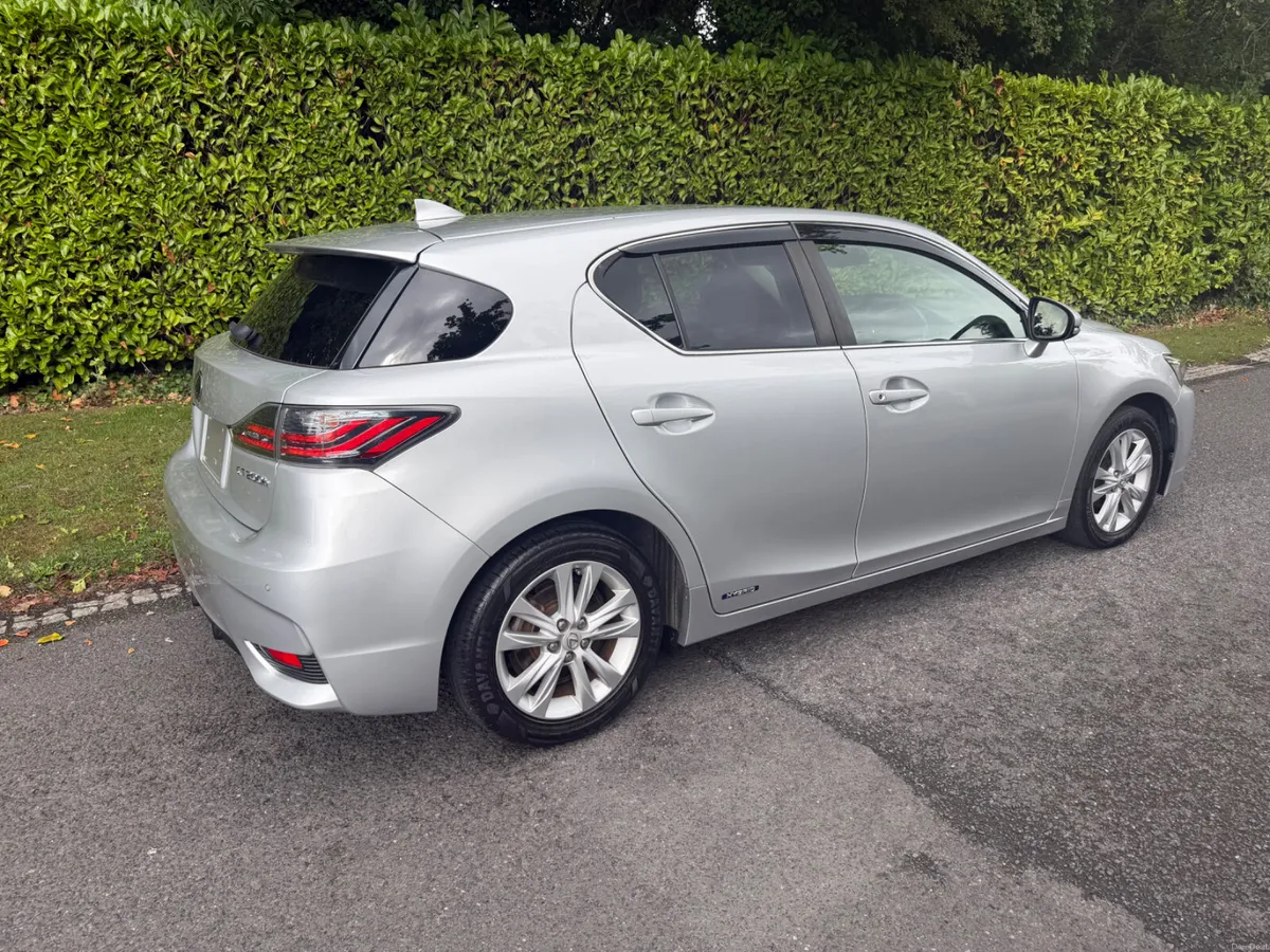 2015 Lexus CT 200h Hybrid Automatic – €12,950 - Image 4