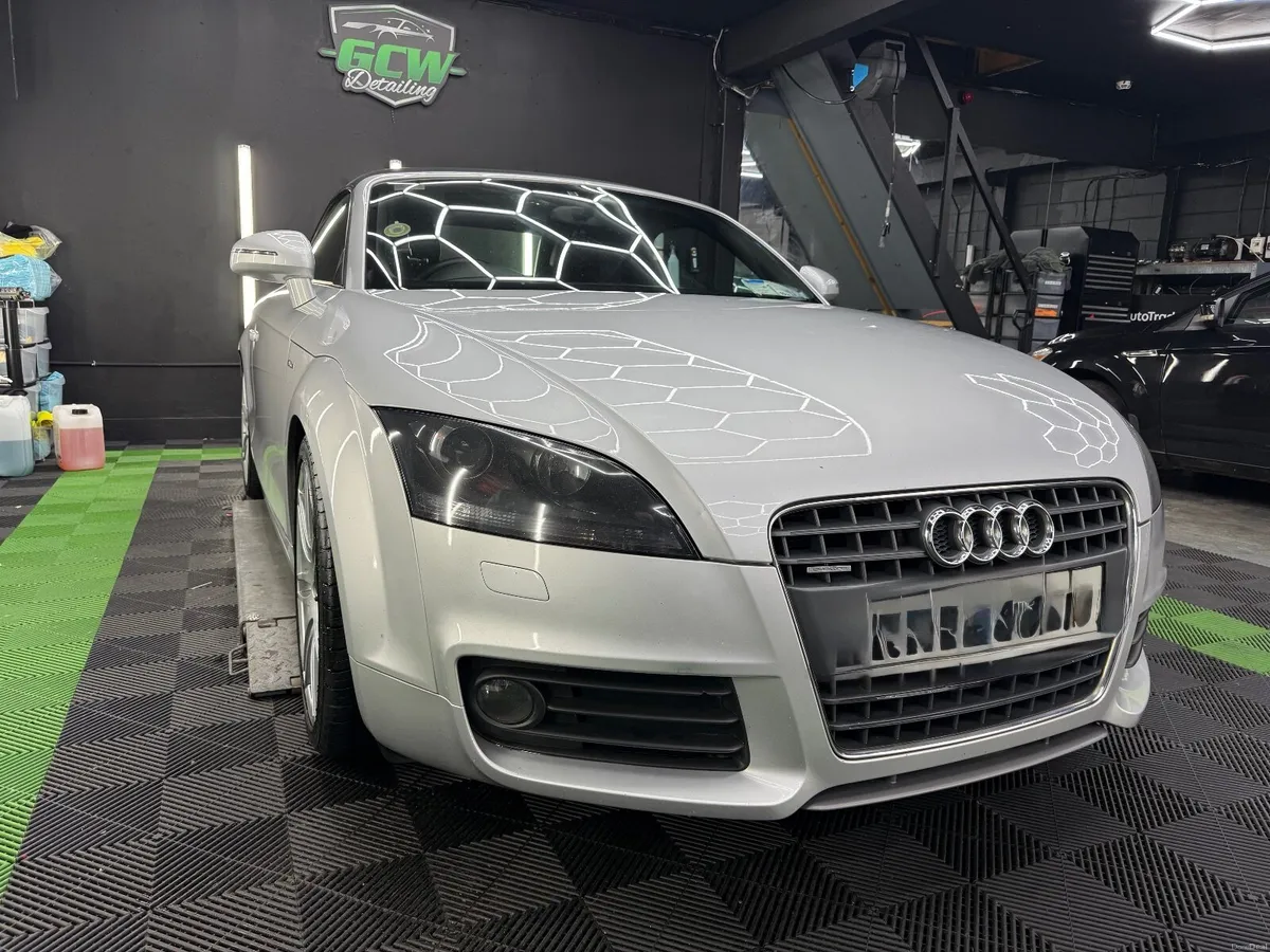 Audi TT 2010 - Image 2