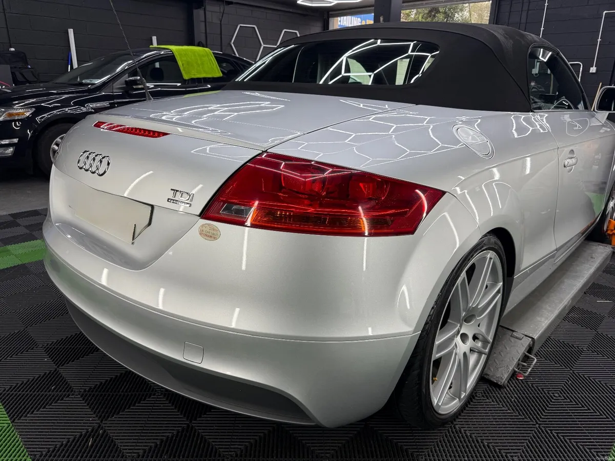 Audi TT 2010 - Image 5