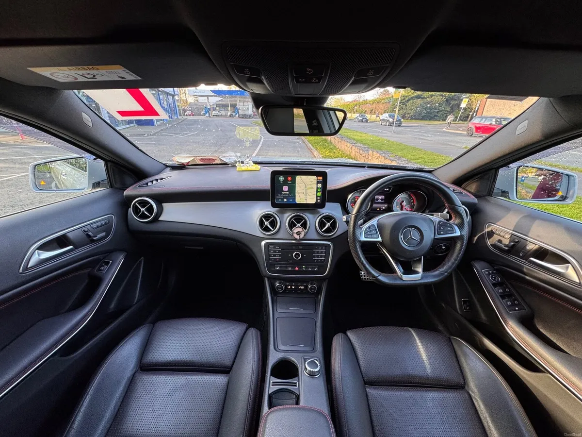 Mercedes-Benz GLA 2016 - Image 3
