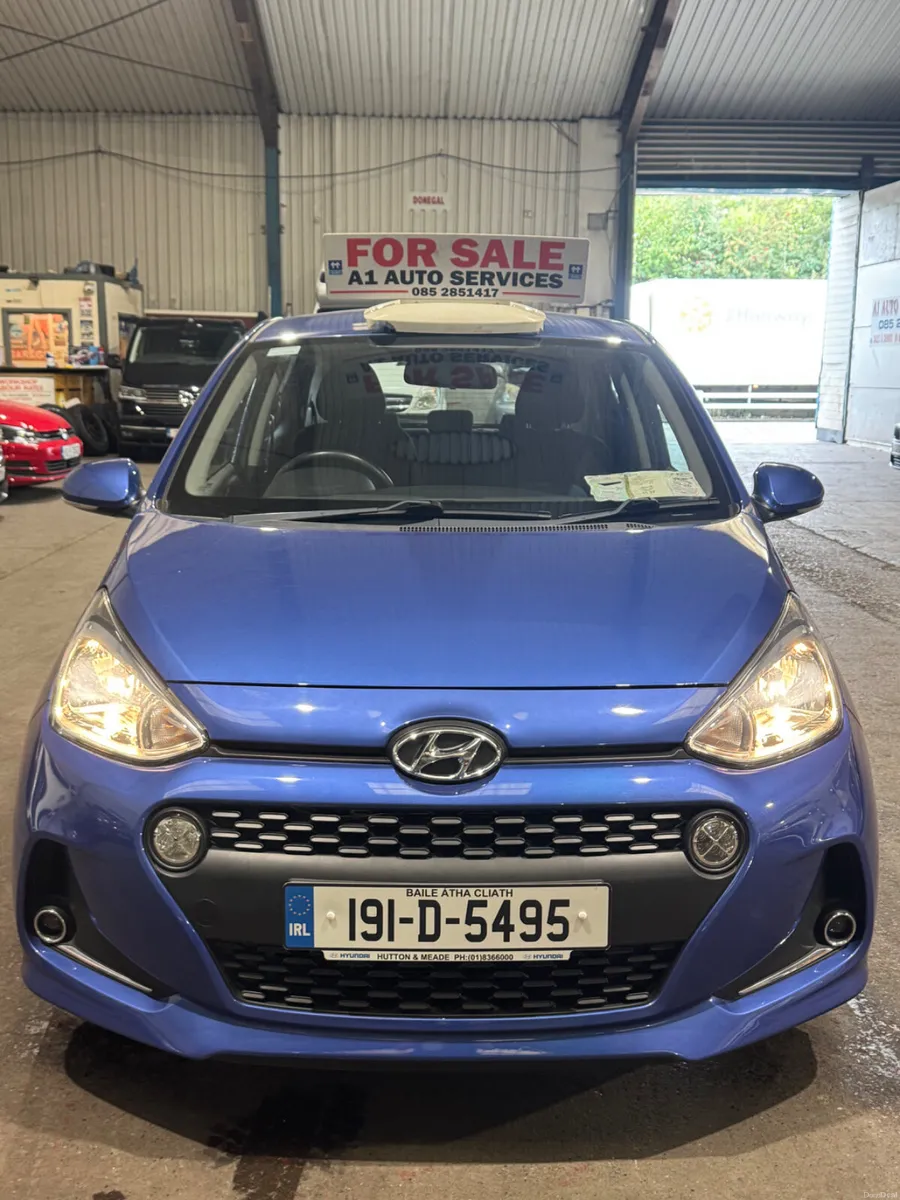 Hyundai i10 2019 ultra low mileage - Image 6