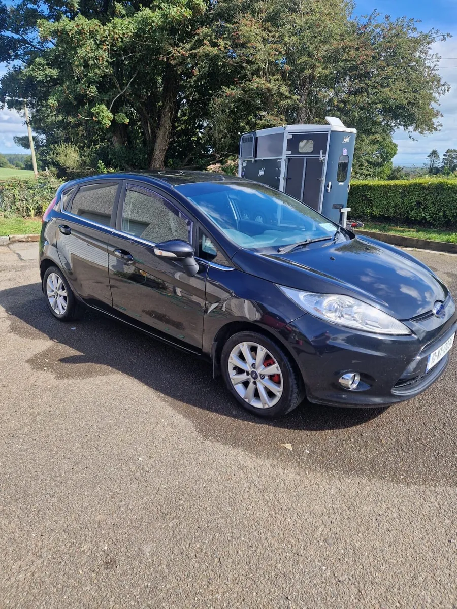 Ford Fiesta Zetec - Image 3