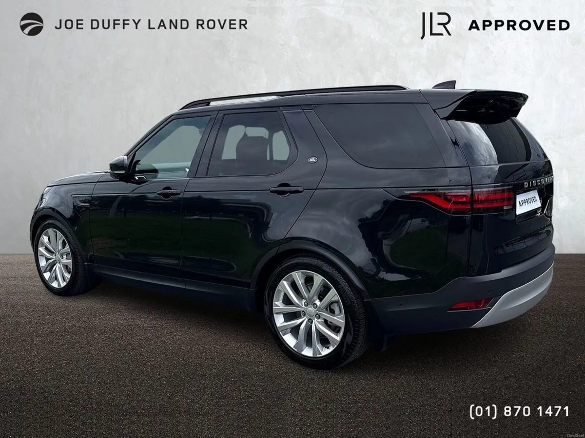 Land Rover Discovery 3.0 SD6 SE COMMERCIAL - Image 2