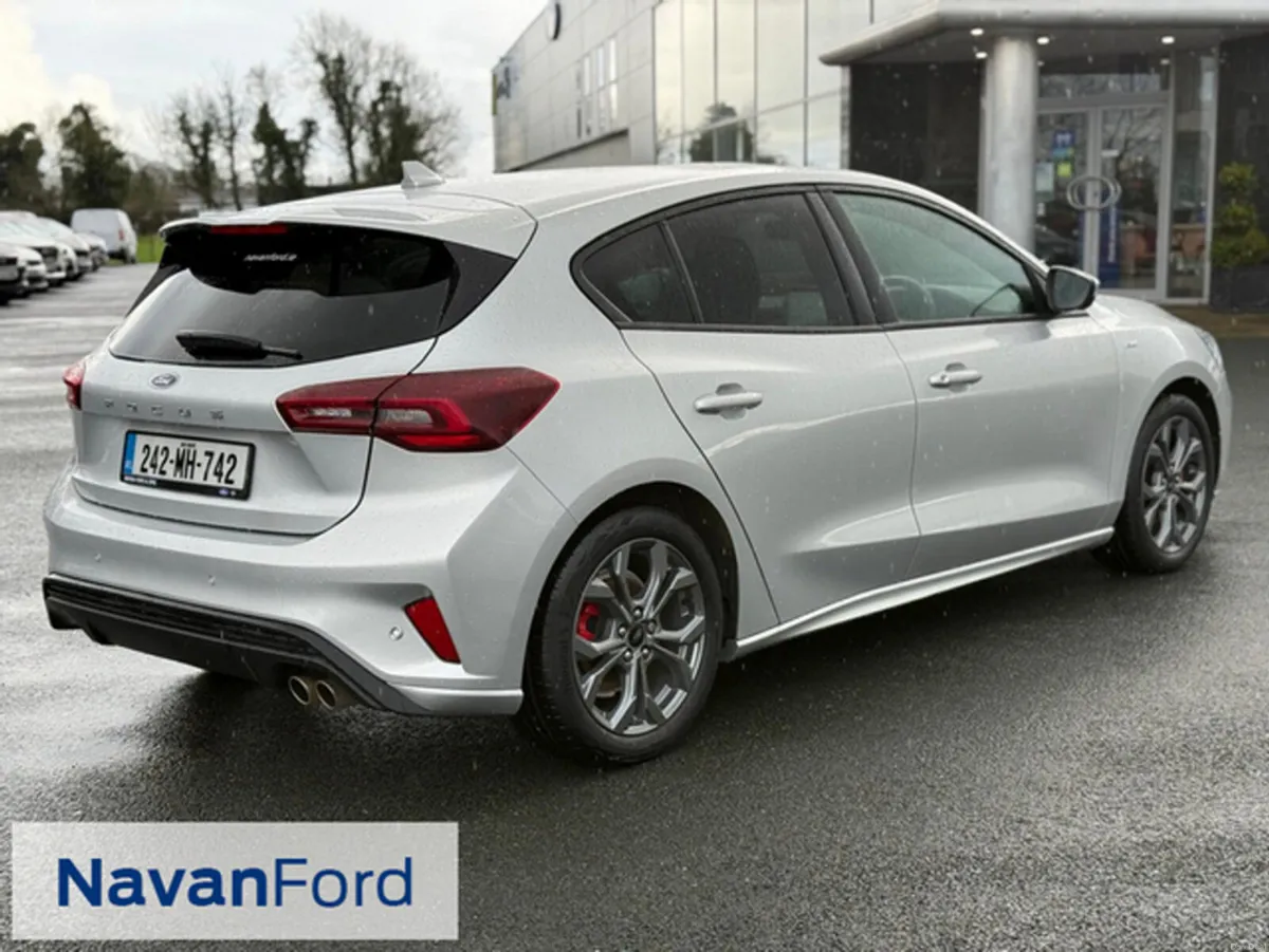 Ford Focus St-Line 1.0T EcoBoost 125Ps **Warranty - Image 5