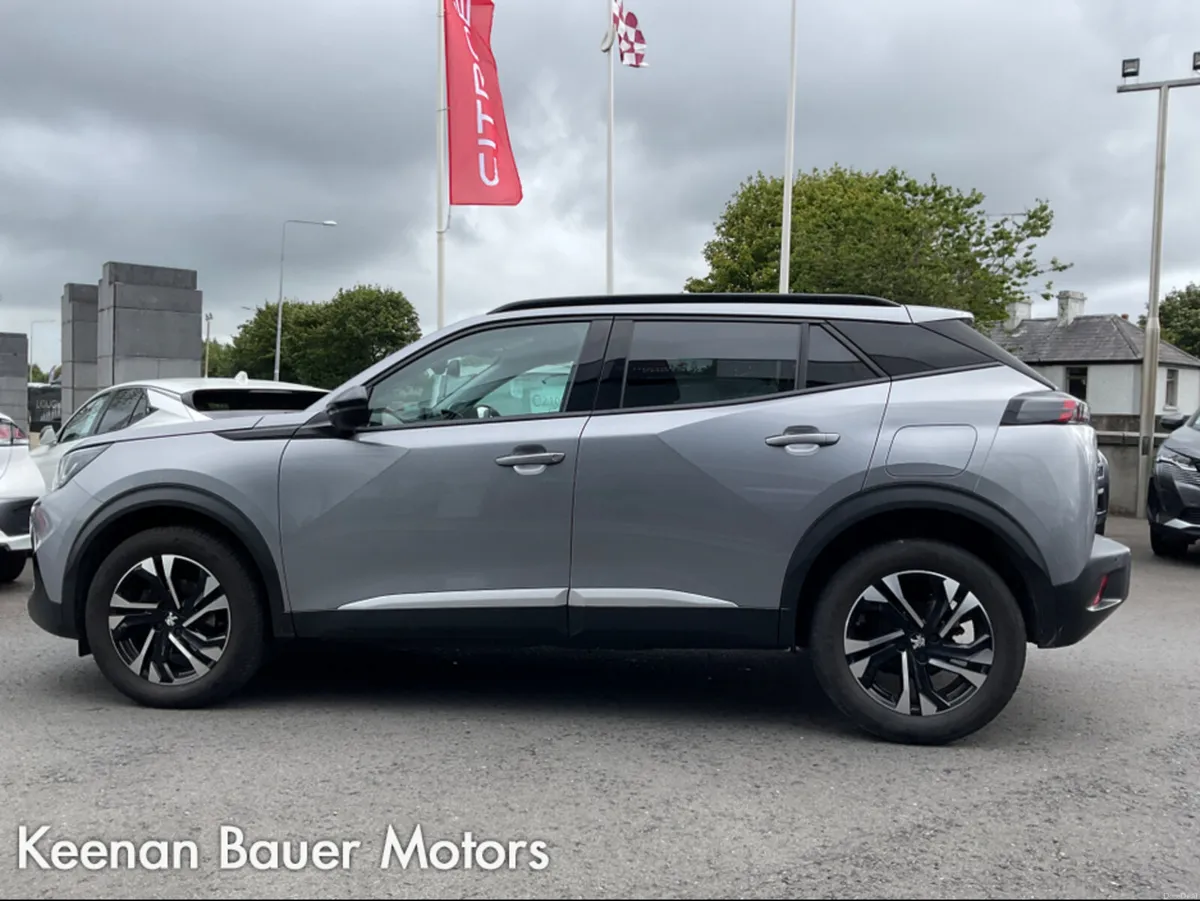 Peugeot 2008 ALLURE 1.2 100 4DR - Image 6