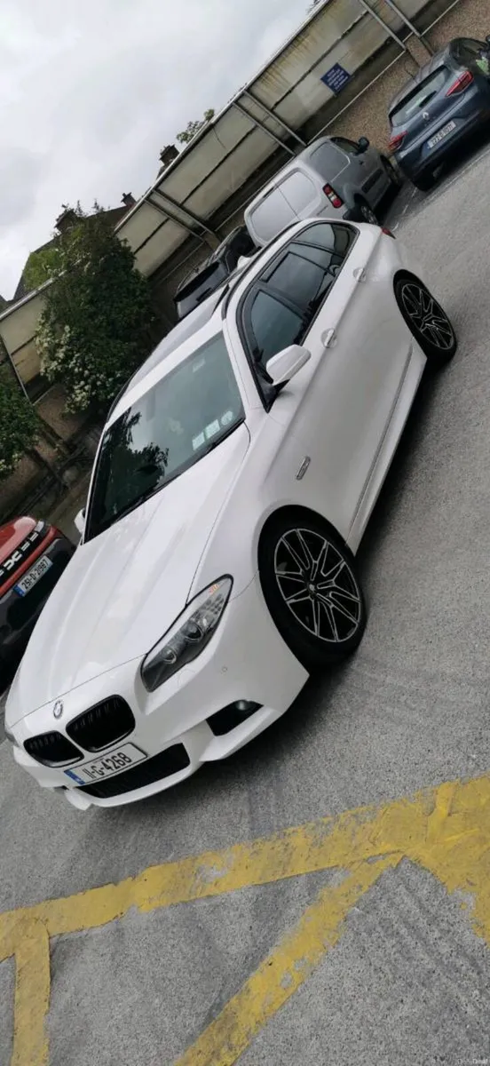 2011 BMW F11 M-sport High spec - Image 5
