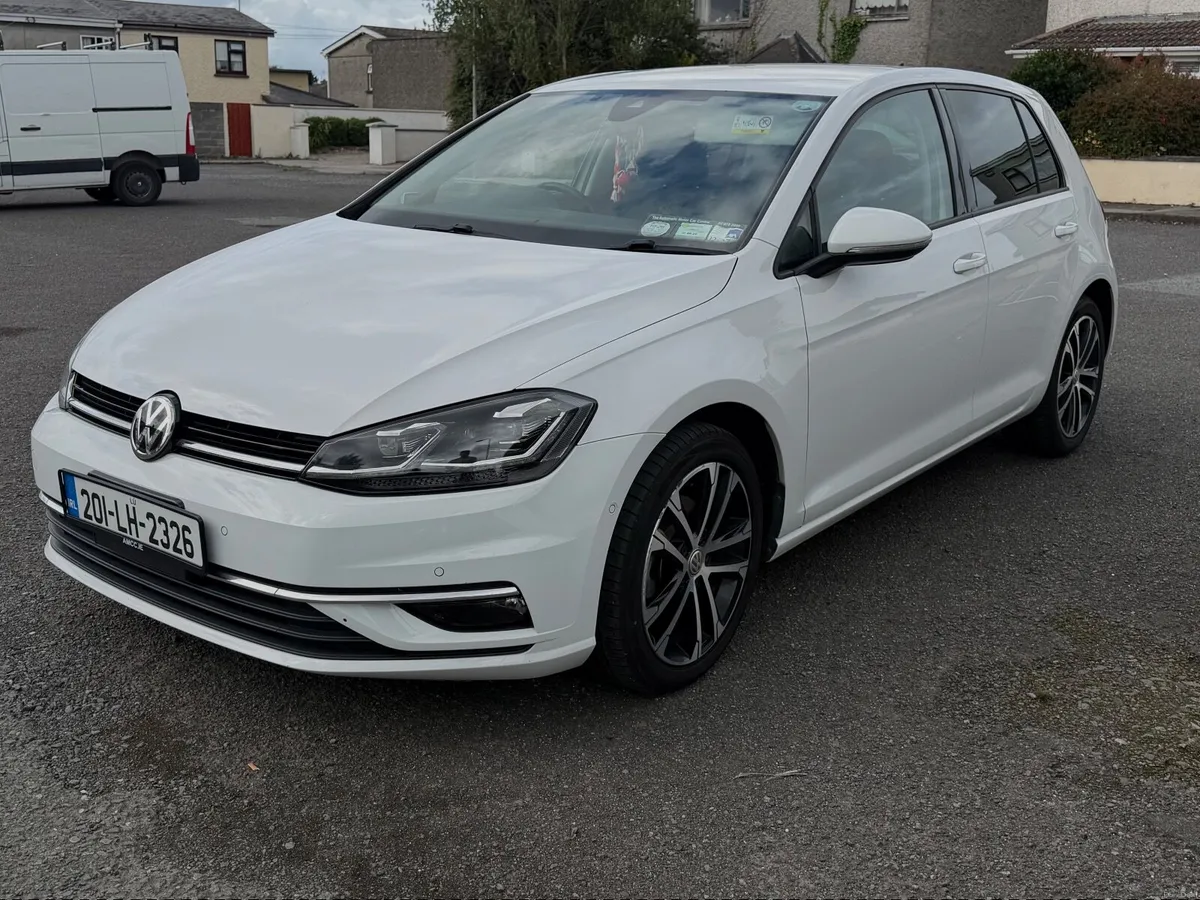 Volkswagen Golf - Image 1