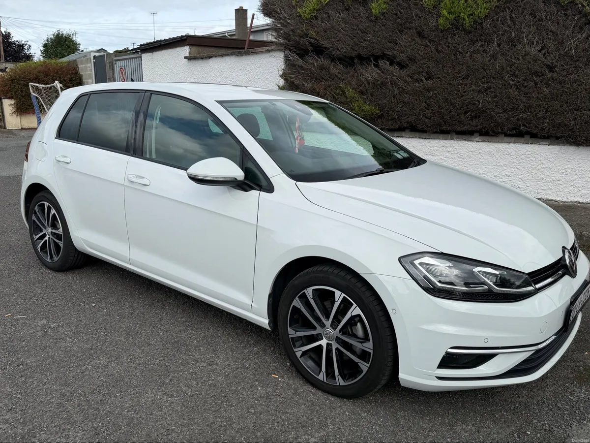 Volkswagen Golf - Image 5