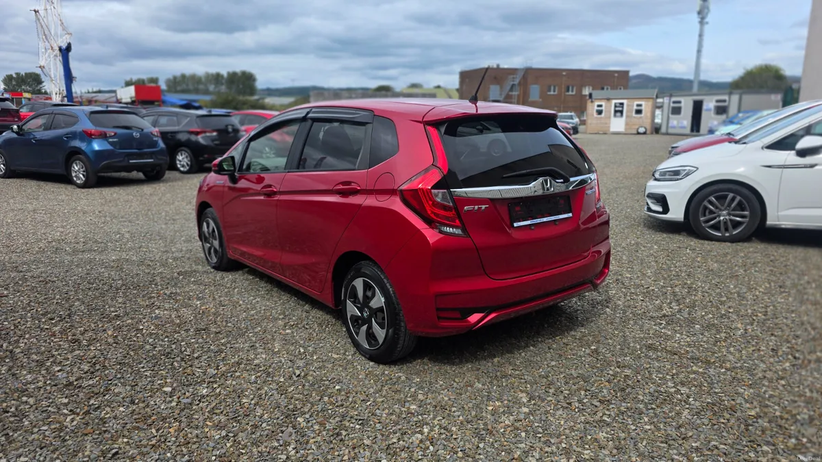 2018 Honda Fit Hybrid - Image 5