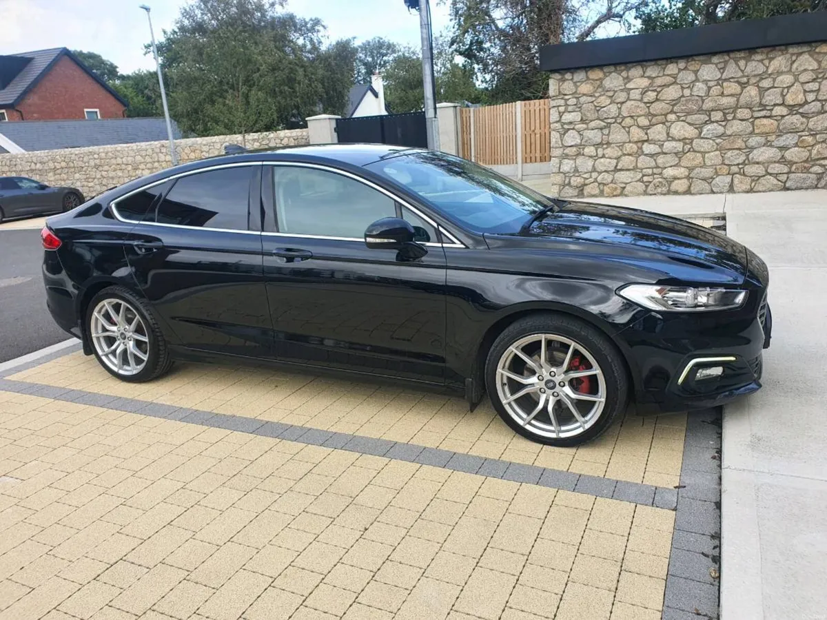 2020 Ford Mondeo Hatchback NCT 01/28 - Image 1