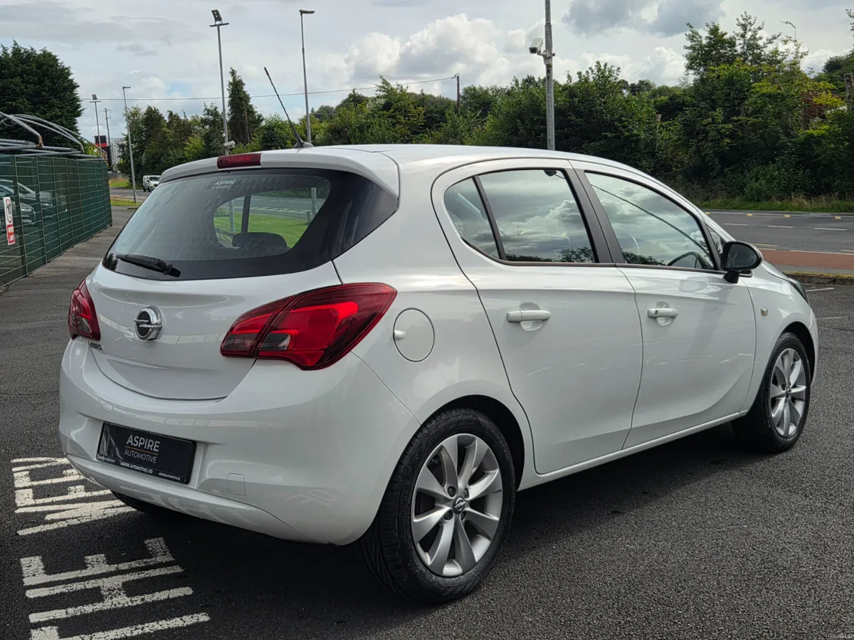**Low Mileage** Opel Corsa 2018 - Image 3