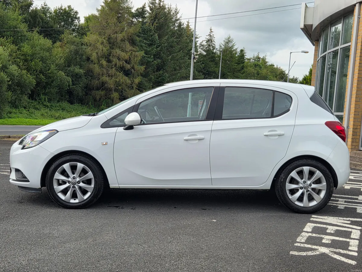 **Low Mileage** Opel Corsa 2018 - Image 6