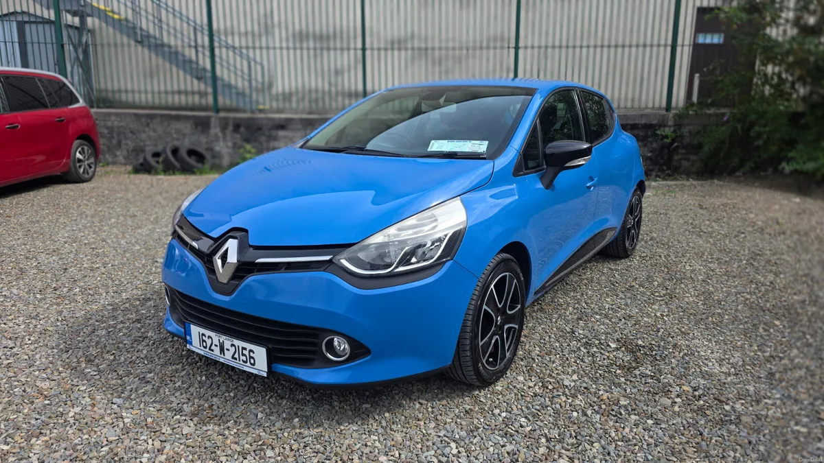 2016 Renault Clio Automatic - Image 3