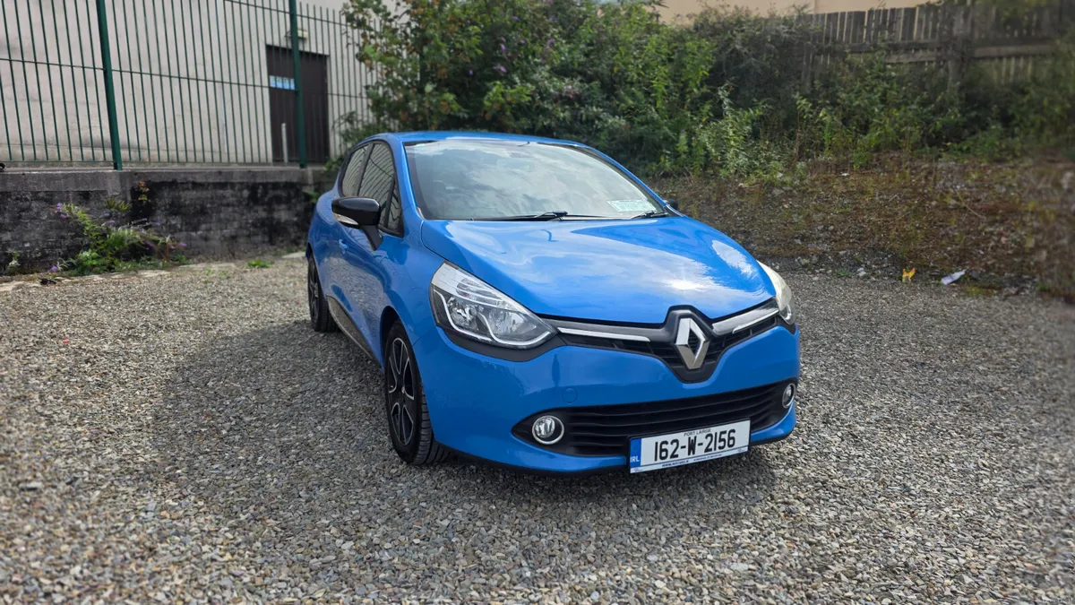 2016 Renault Clio Automatic - Image 2