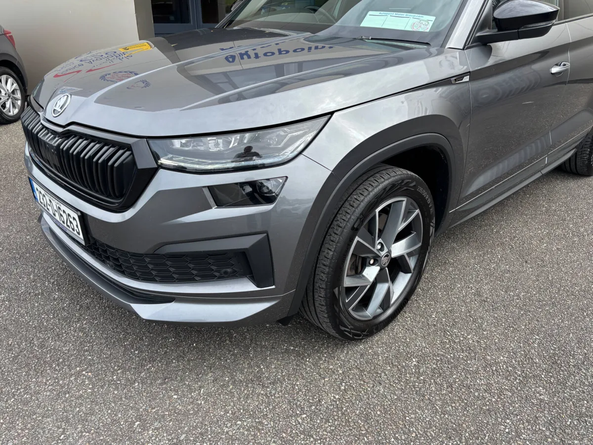 2.0 TDI SPORTLINE DSG (150BHP) - SAVE €2000 - Image 6