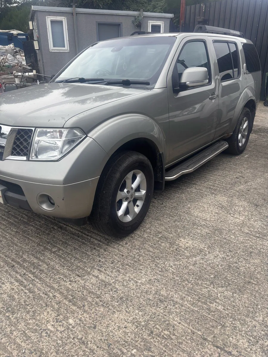 Nissan pathfinder - Image 1