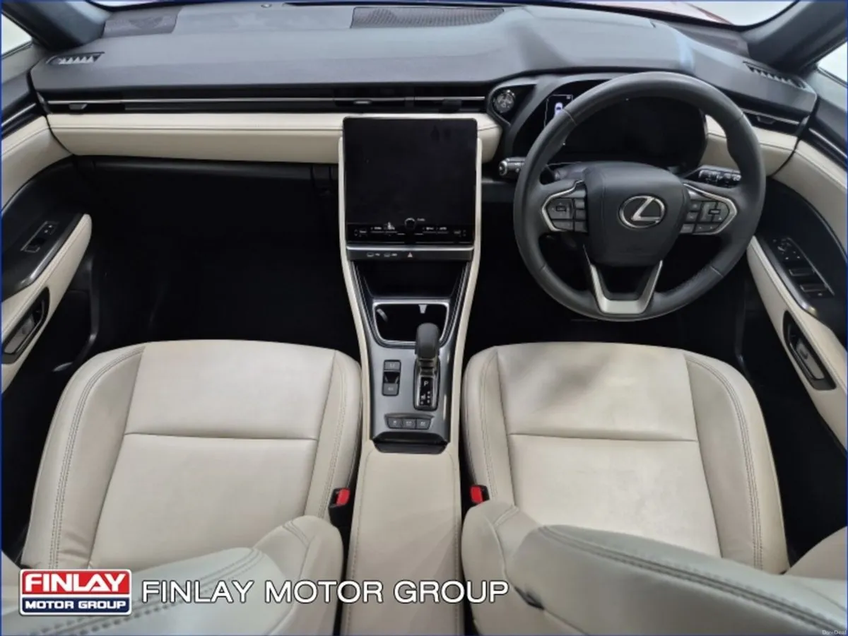 Lexus LBX LBX ELEGANT 4DR AUTO - Sonic Copper - Image 2