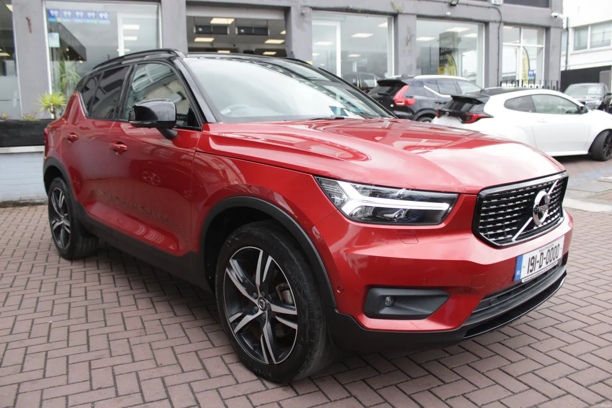 2.0T4 R-DESIGN AWD 5DR ESTATE AUTO HUGE SPEC  // 1 - Image 2