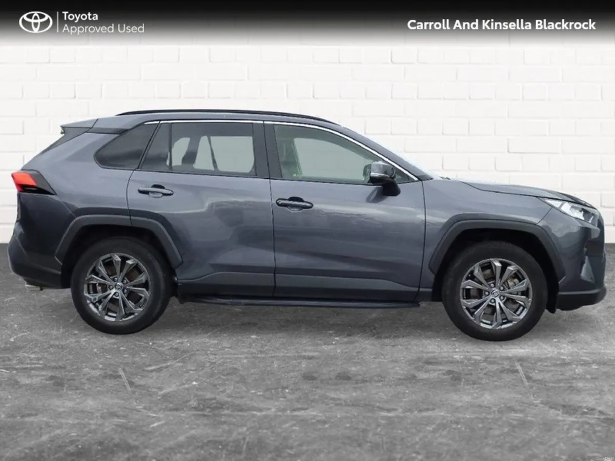 Toyota RAV4 Hybrid Sol - Image 3