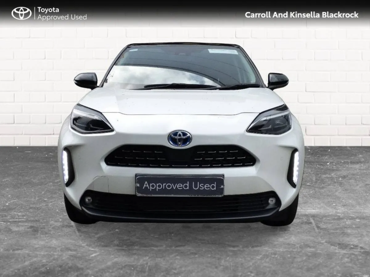 Toyota Yaris Cross Hybrid Sol - Image 4