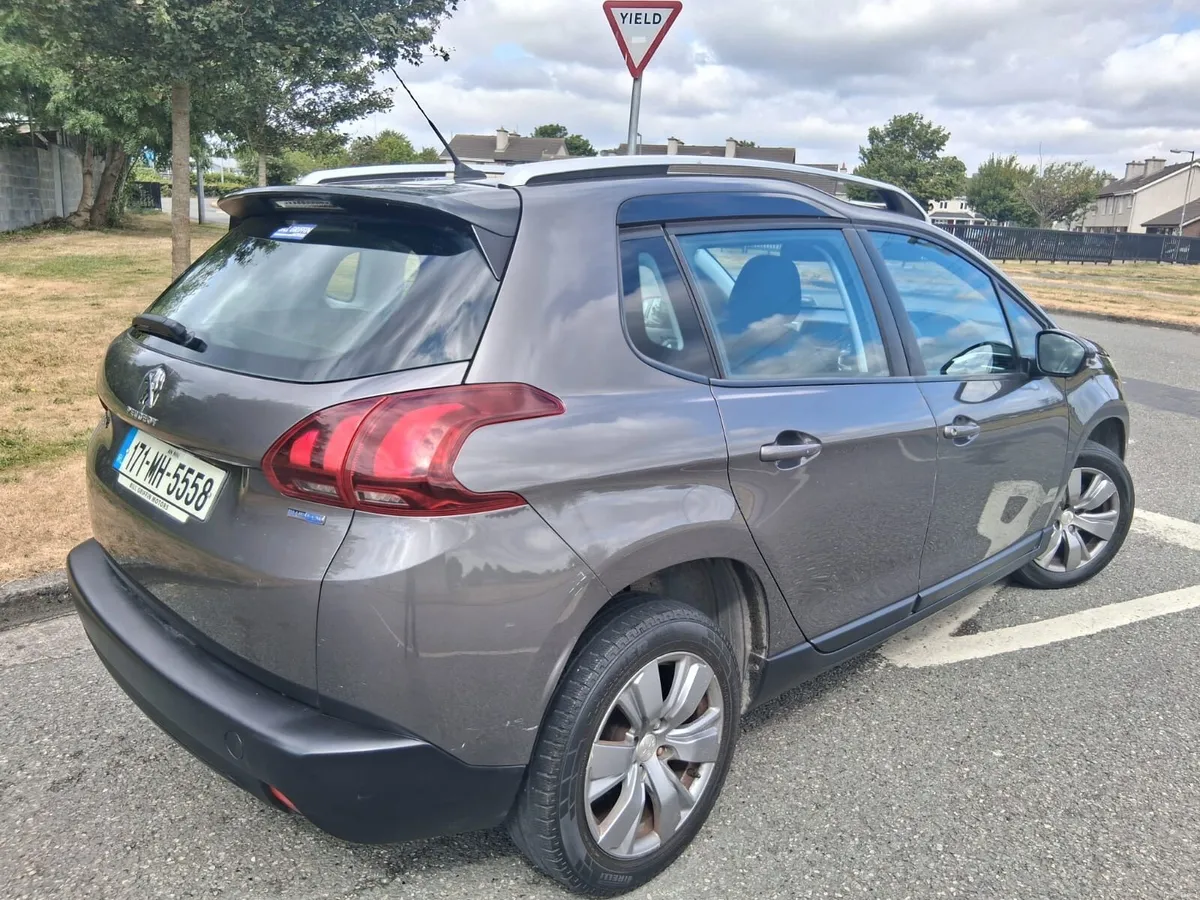 Peugeot 2008 - Image 6
