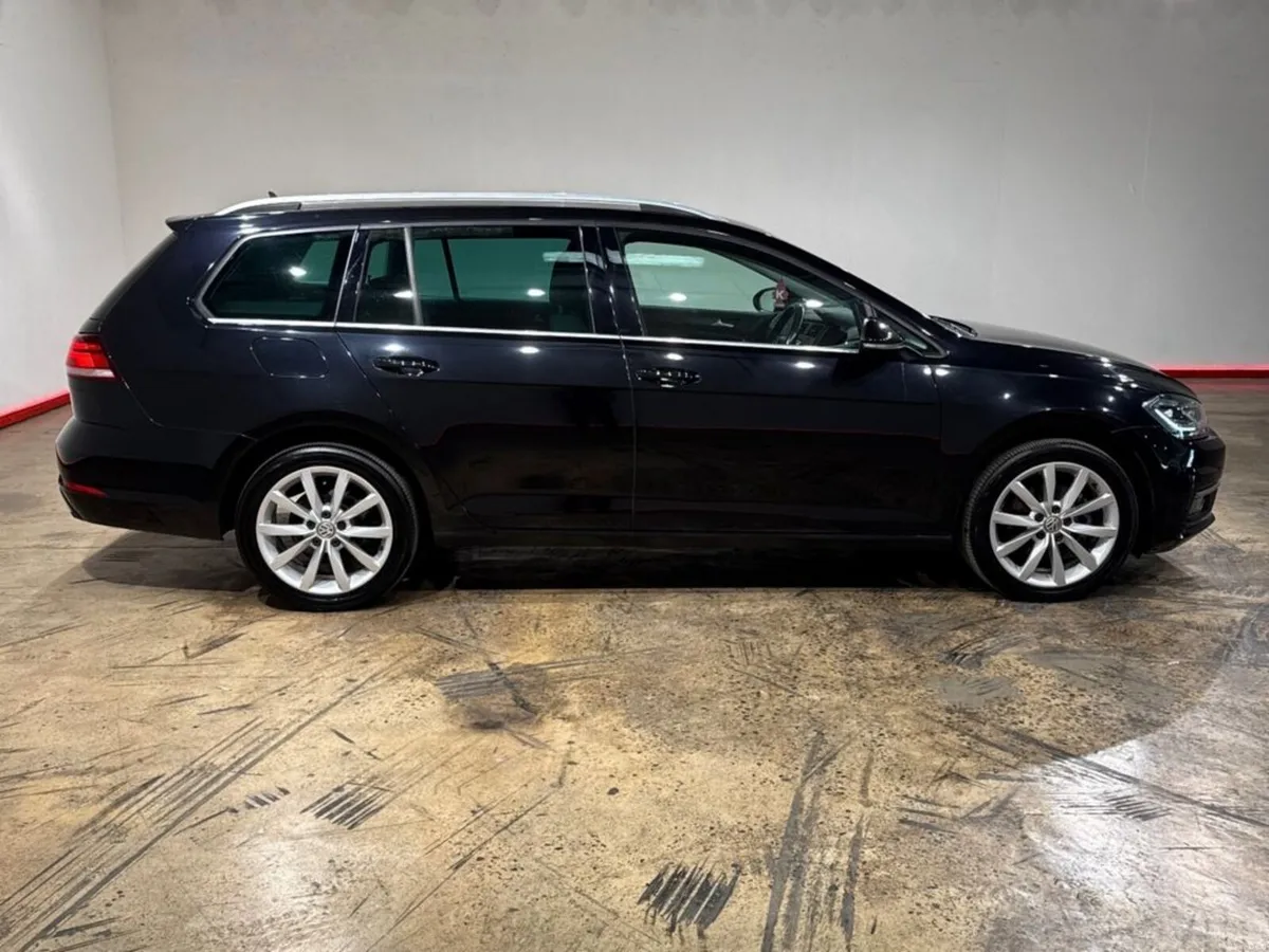 Volkswagen Golf ESTATE 1.2L TSI AUTOMATIC - REVERS - Image 2