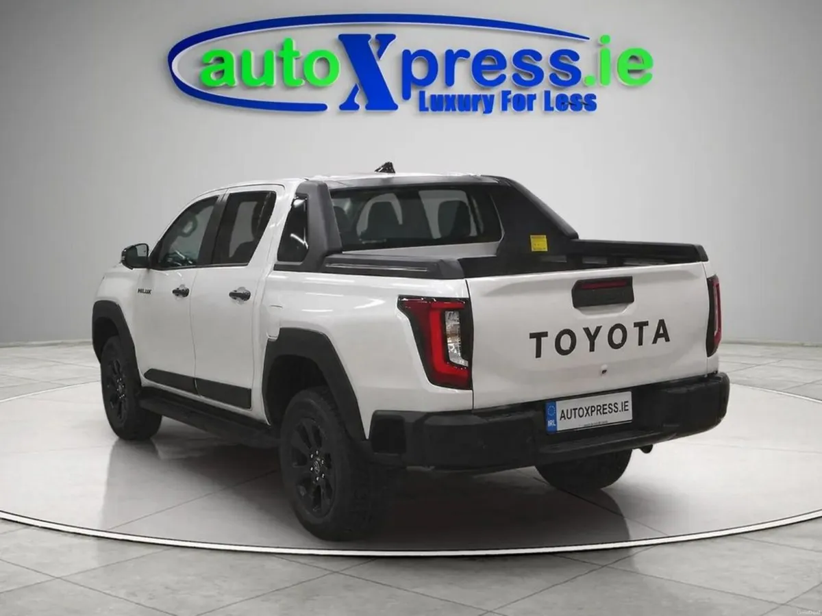 Toyota Hilux 2.8 Diesel, New Brand, Z ADVENTURE, A - Image 3