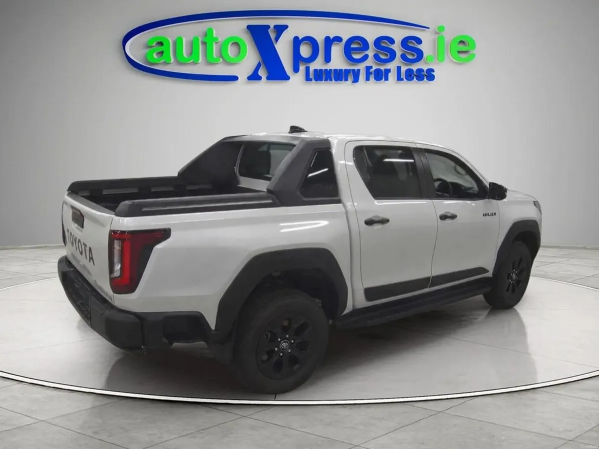 Toyota Hilux 2.8 Diesel, New Brand, Z ADVENTURE, A - Image 5
