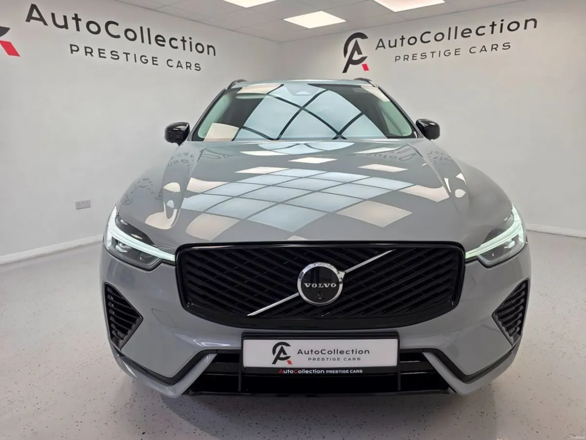 Volvo XC60 **252 FACELIFT MODEL**PLUS DARK T6 RECH - Image 2