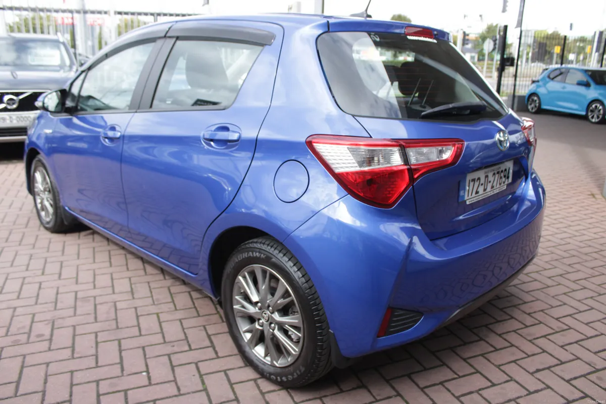 1.5 PETROL HYBRID ICON TECH 5DR HATCHBACK AUTO // - Image 6