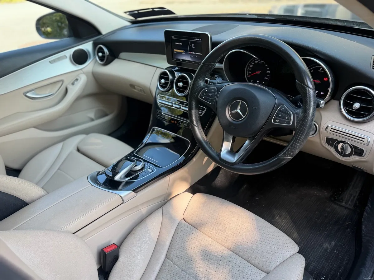MERCEDES BENZ C200 - Image 6