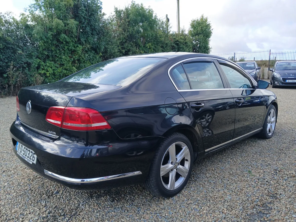 Volkswagen Passat 2011 2.0 diesel - Image 5