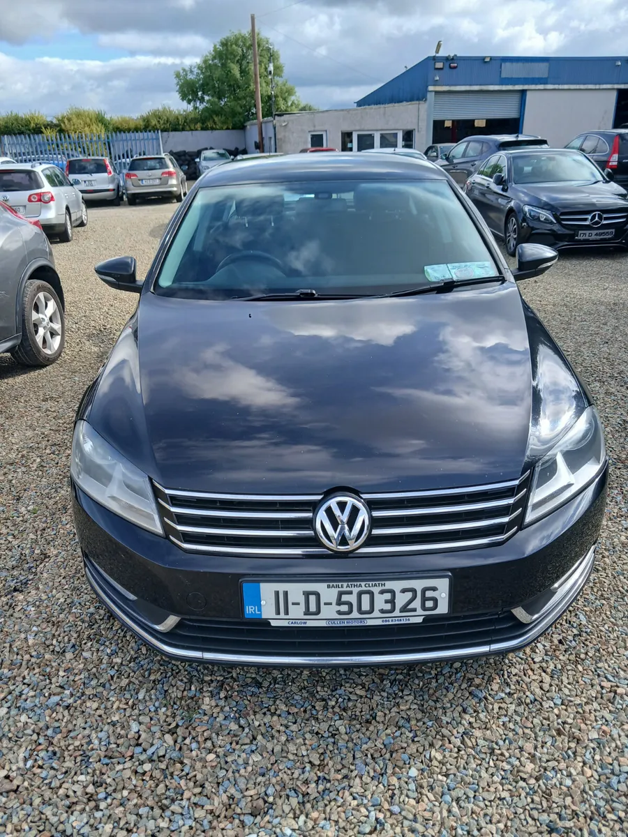Volkswagen Passat 2011 2.0 diesel - Image 2