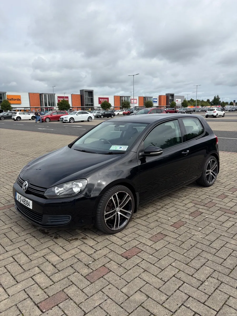 Volkswagen Golf 2011 - Image 4