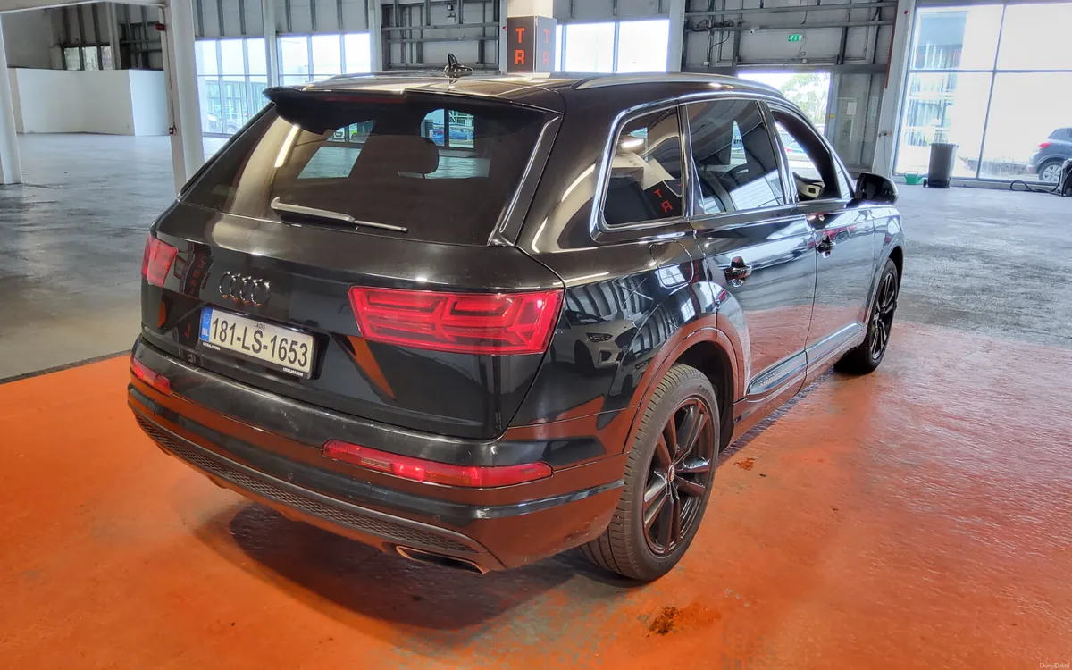 Audi Q7 2018 - Image 3