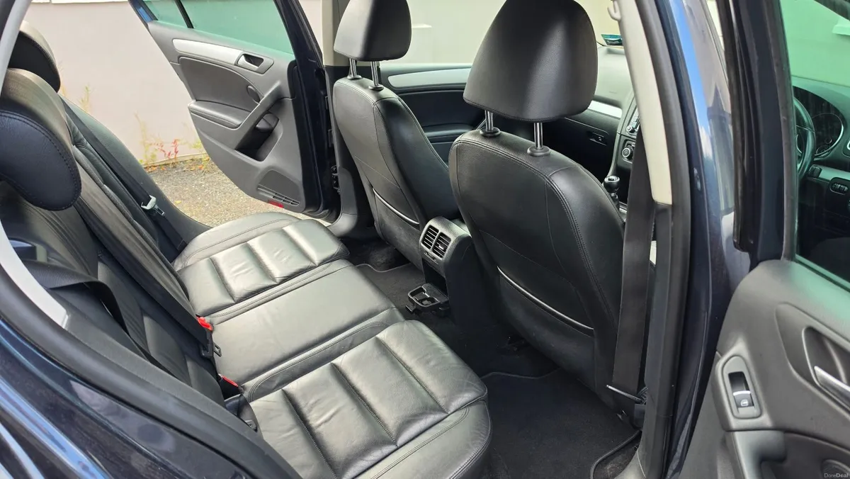 Volkswagen Golf GT 2.0 TDI 2010 - Image 6
