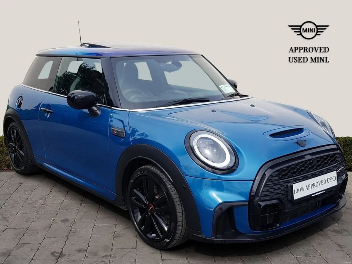 Mini Cooper Sport Premium Plus - Image 1