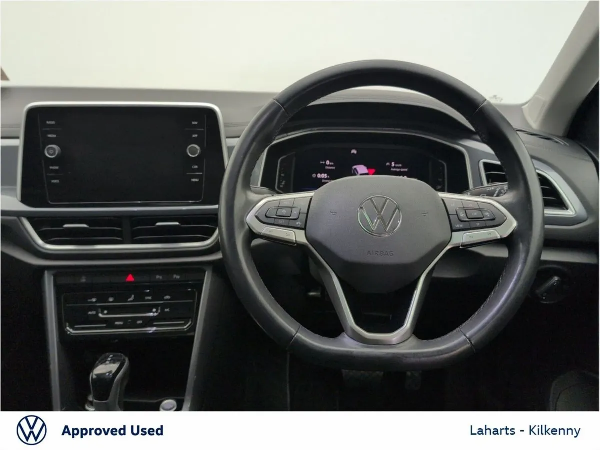 Volkswagen T-Roc STYLE PLUS 1.5TSI 150HP DSG *REAR - Image 2