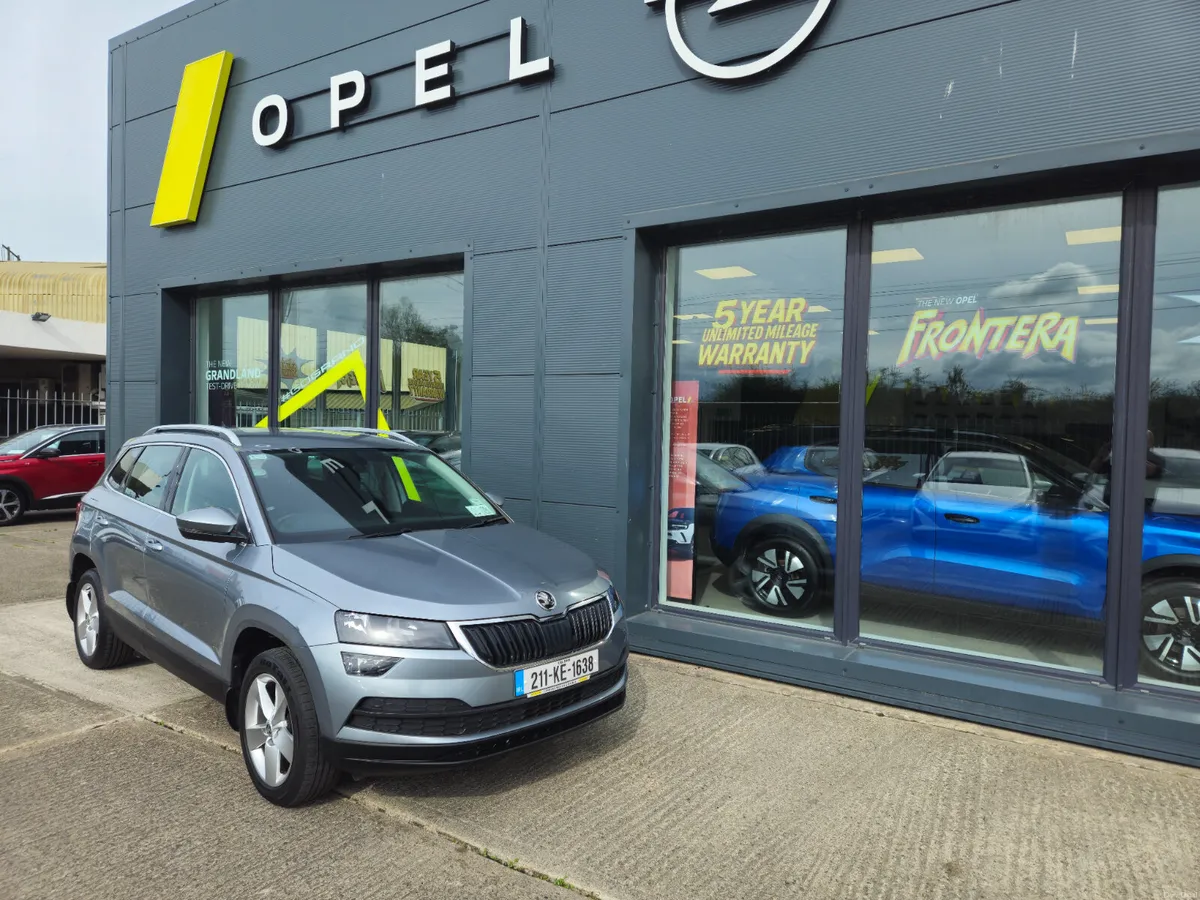 Skoda Karoq 2.0TDI 115HP Ambition - Image 2