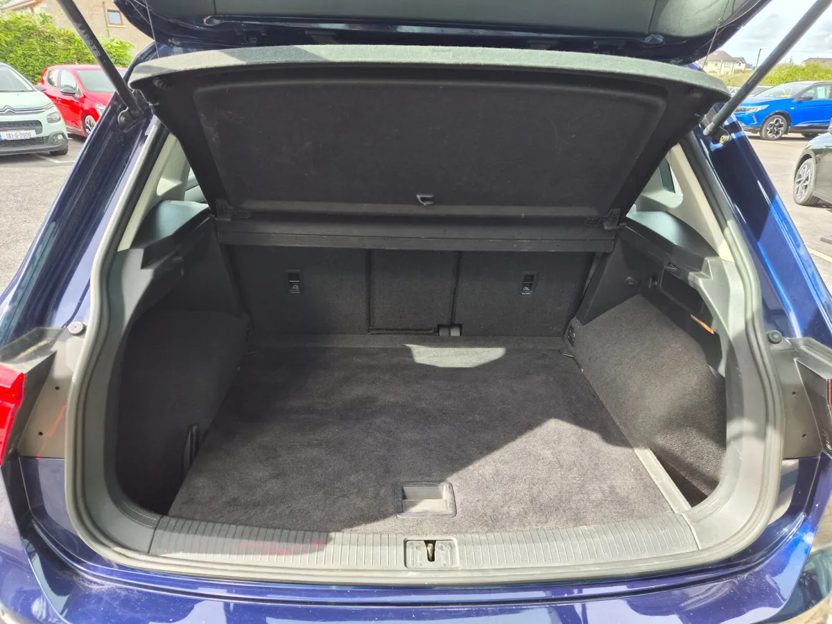 Volkswagen Tiguan 2018 2.0L Diesel Manual - Image 5