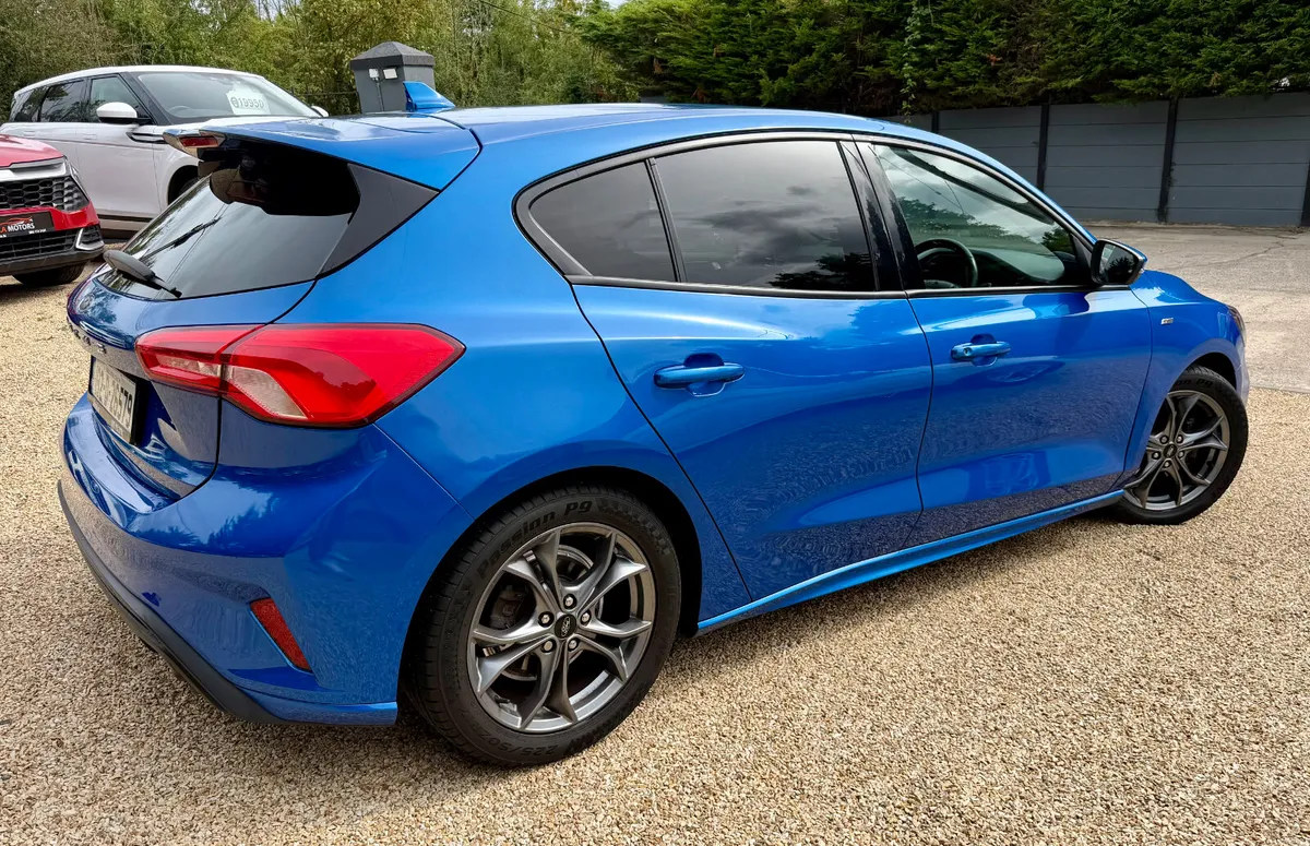 2019 Ford Focus 1.0 ST-LINE Ecoboost - Image 3