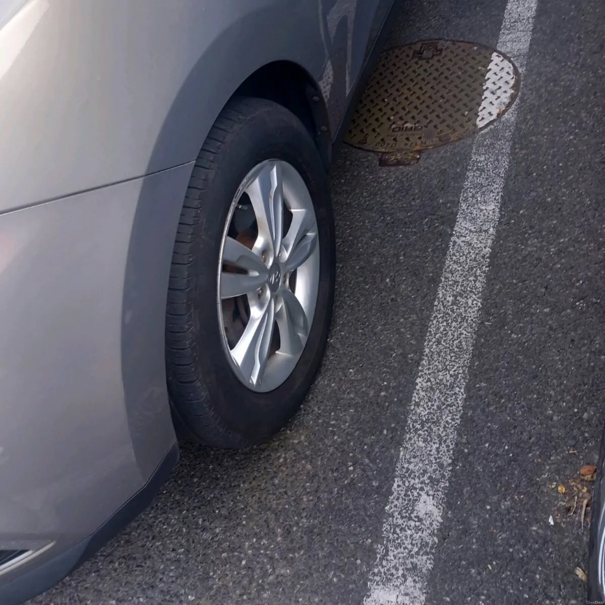 Car - Image 2