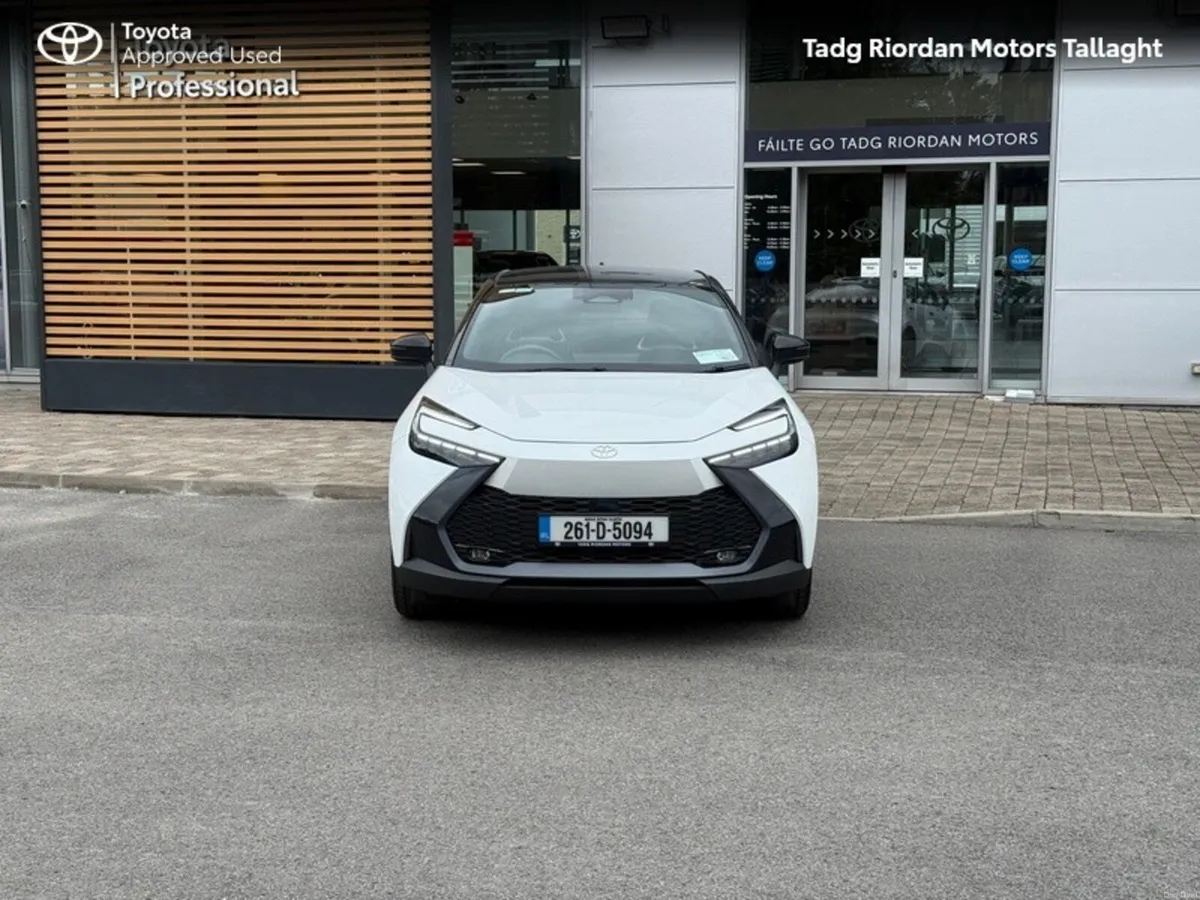 Toyota C-HR HEV Sol - Image 5