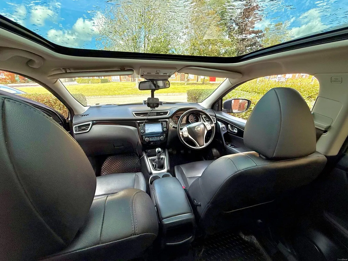 Nissan Qashqai Tekkna Luxury trim - Image 6
