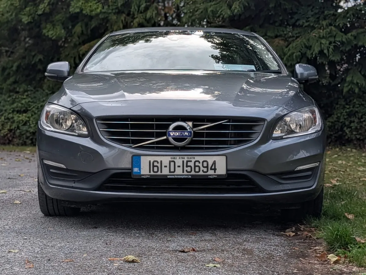 2016 VOLVO S60 D3 SE 4DR - Image 2