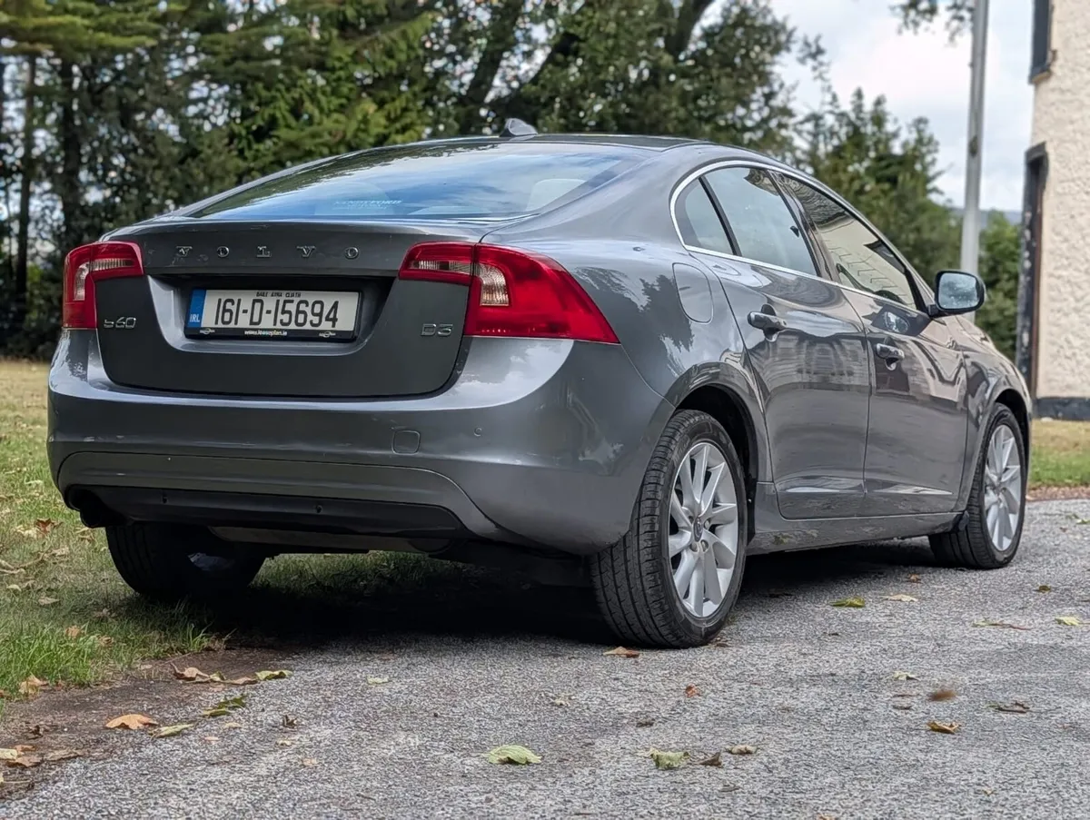 2016 VOLVO S60 D3 SE 4DR - Image 5