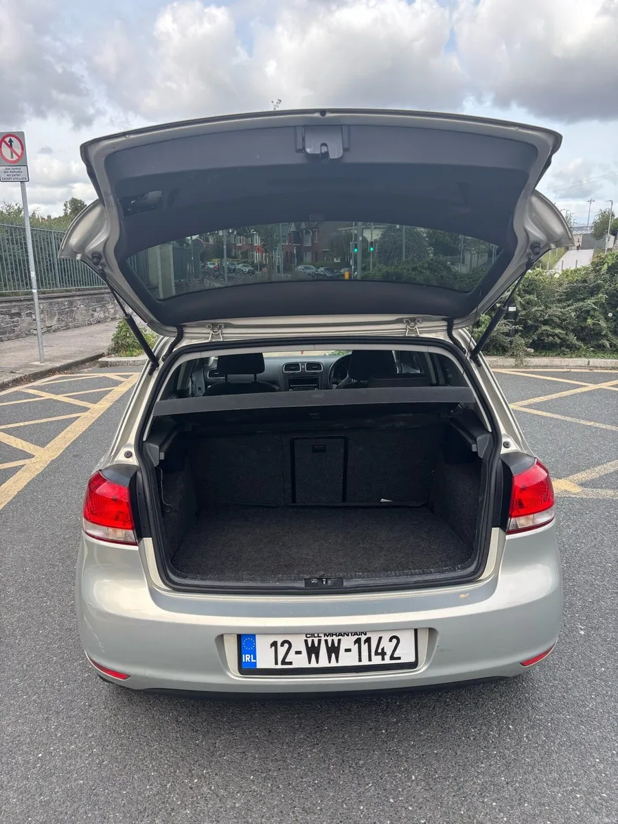 Volkswagen Golf - Image 6