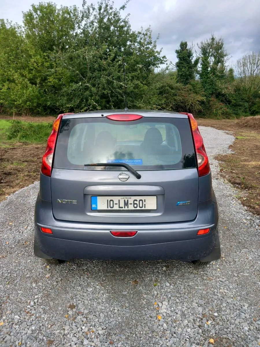 Car - Image 3