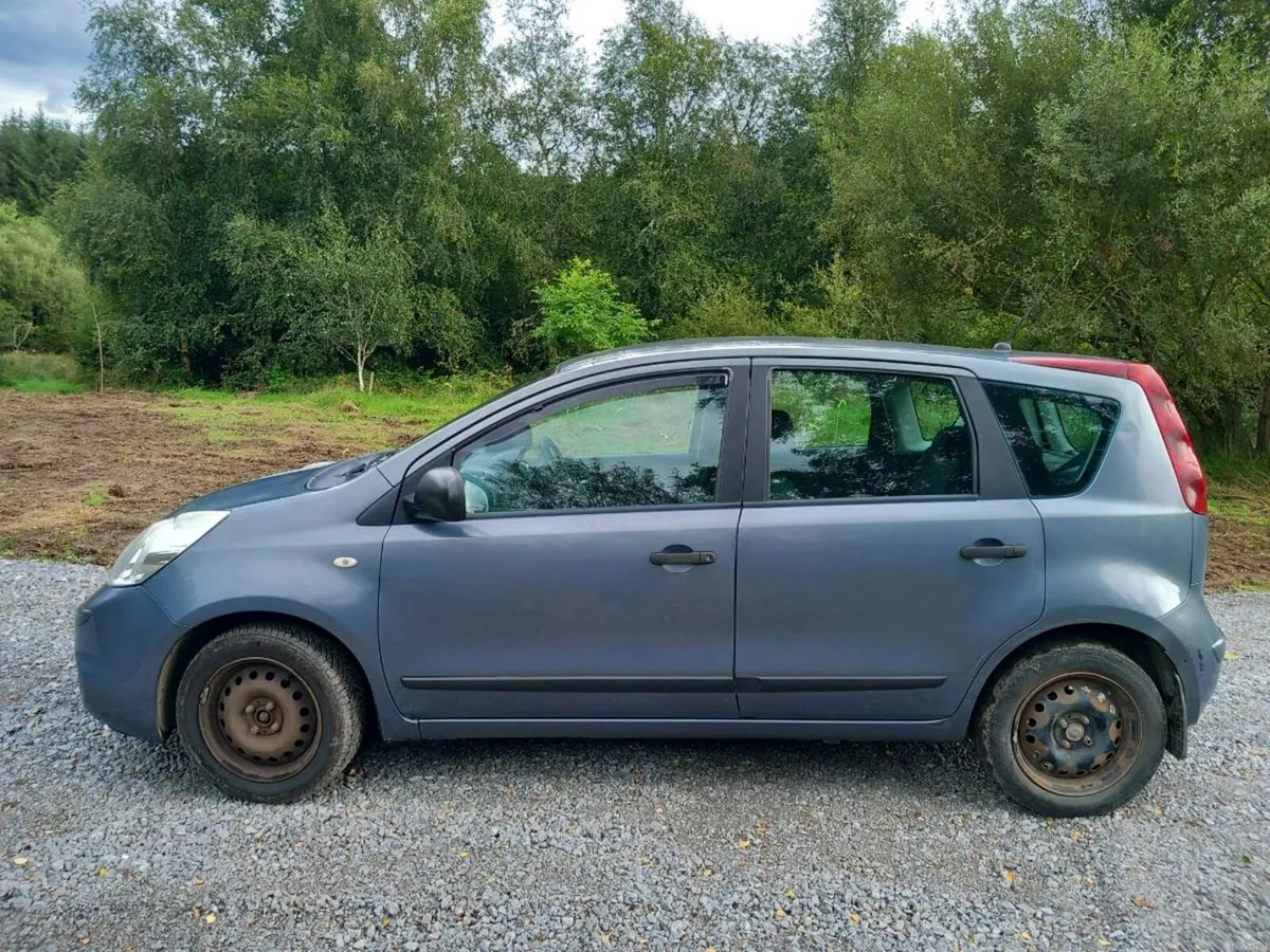 Car - Image 2