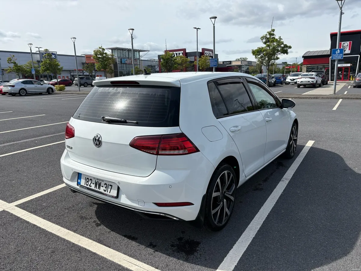 Volkswagen Golf 1.6L Comfortline - Image 5